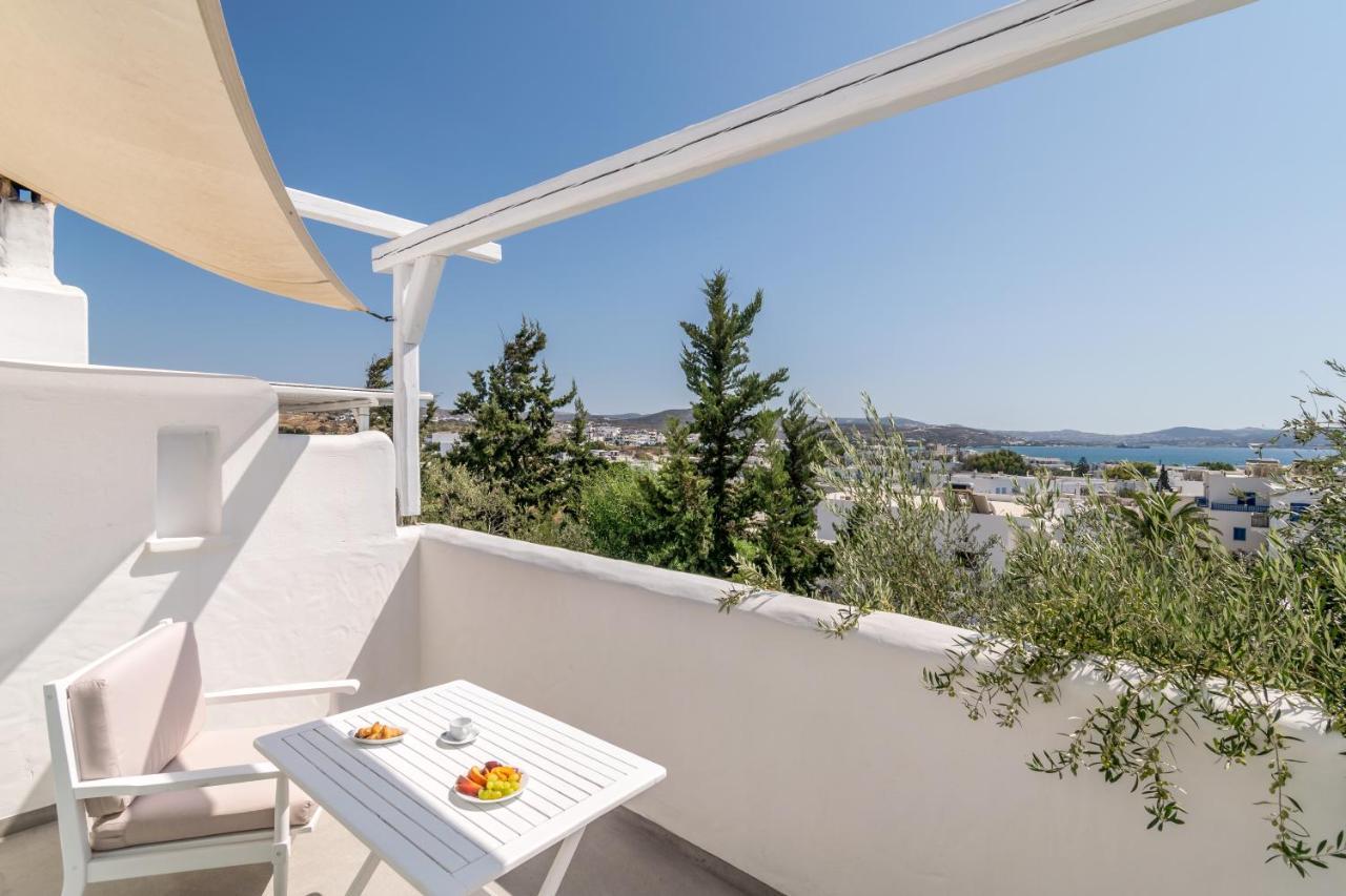 Thalassitra Private Pool Suites Adamantas  Exterior foto